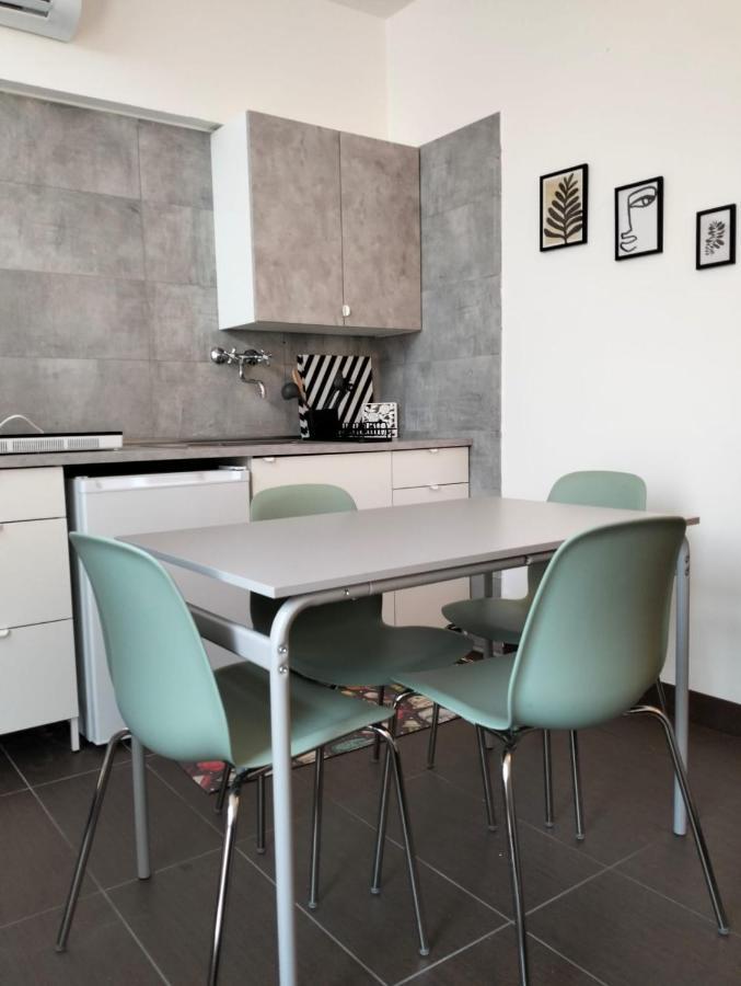Crisa Apartment Parma Esterno foto